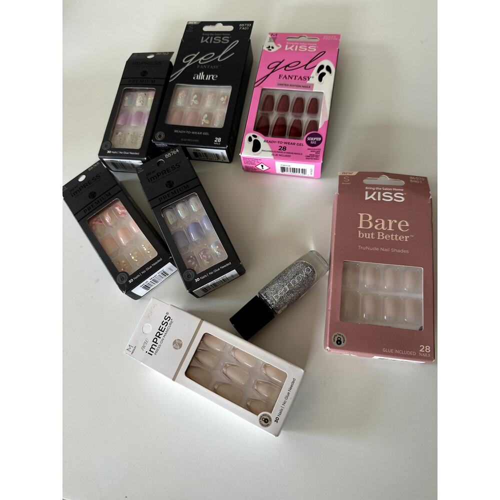 NWT Press On Nails Lot & glue on nails lot 8 Total Impress Kiss